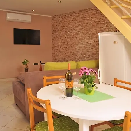 Holiday Diana Prázdninový dům Nova Vas (Porec)